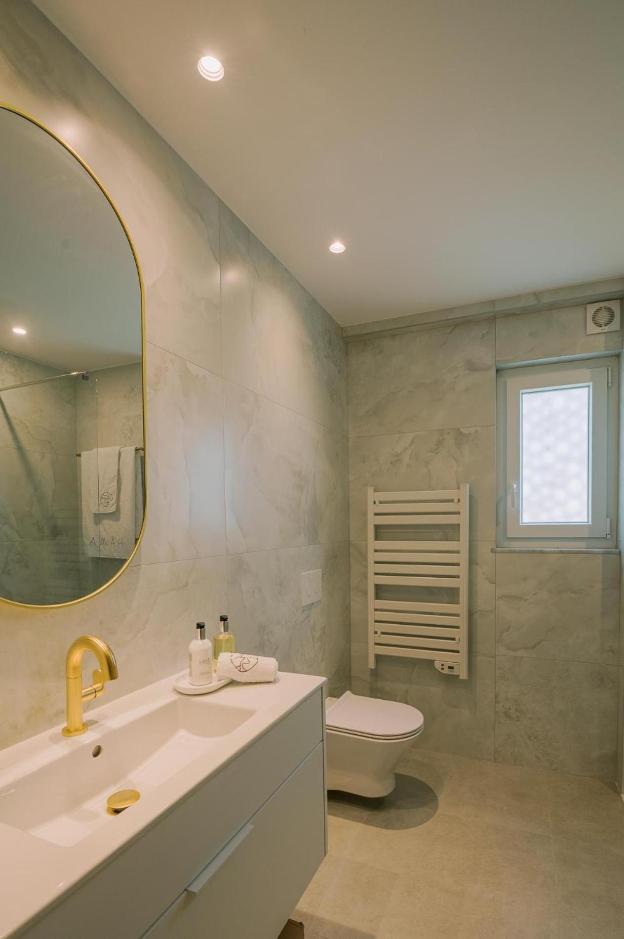 Hama Luxury Seaside Apartments Corinth Экстерьер фото