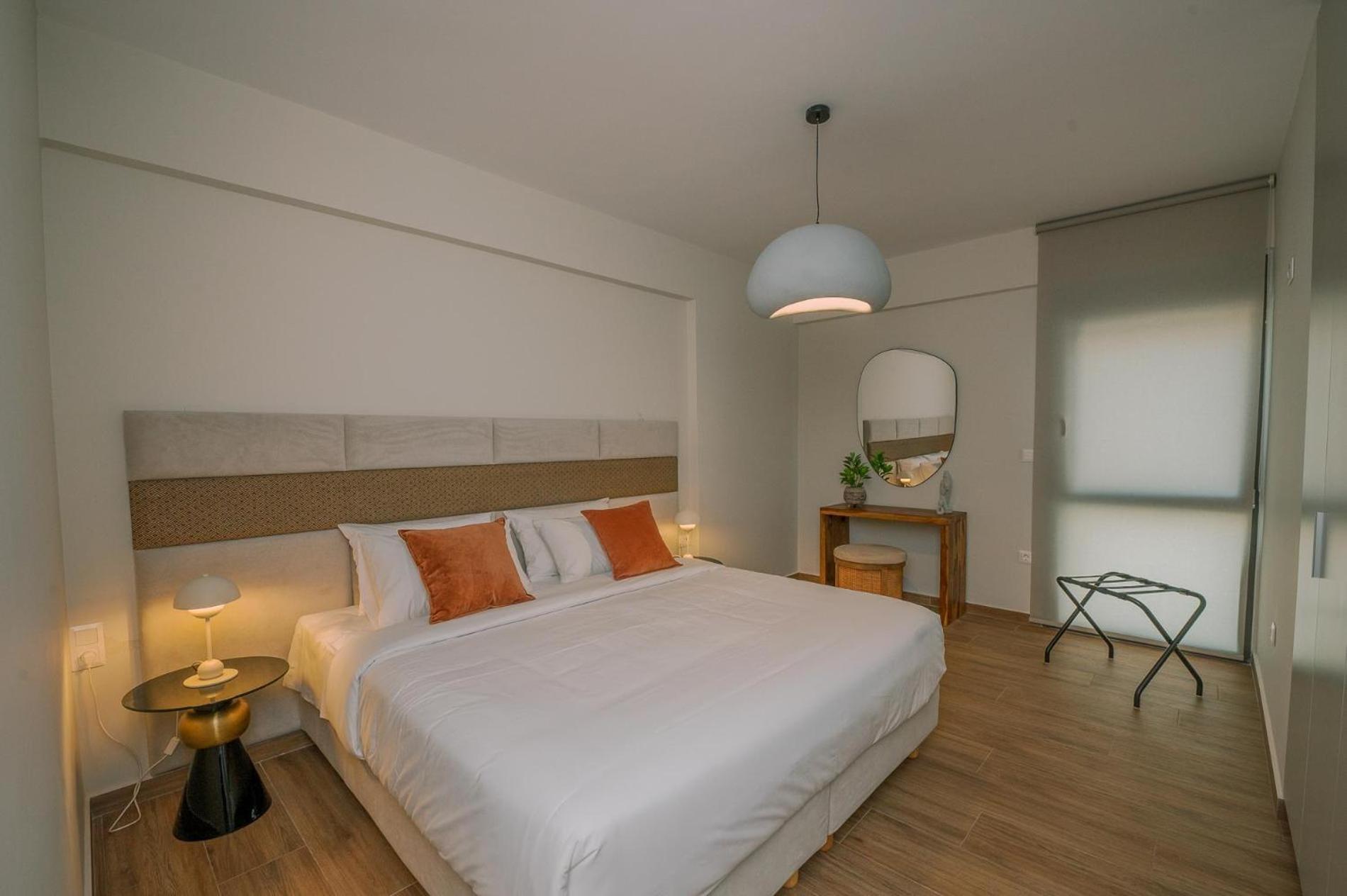 Hama Luxury Seaside Apartments Corinth Экстерьер фото