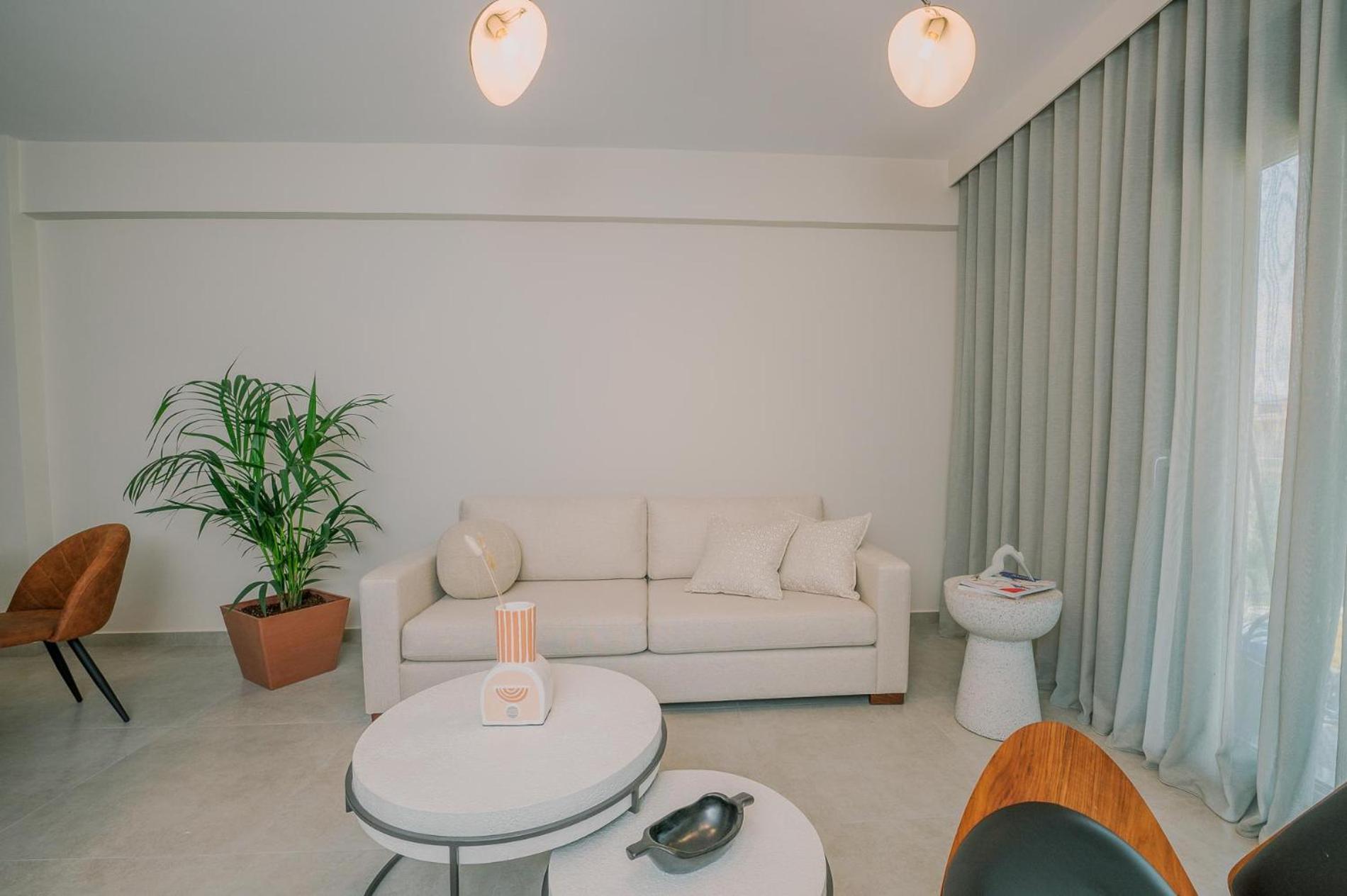 Hama Luxury Seaside Apartments Corinth Экстерьер фото